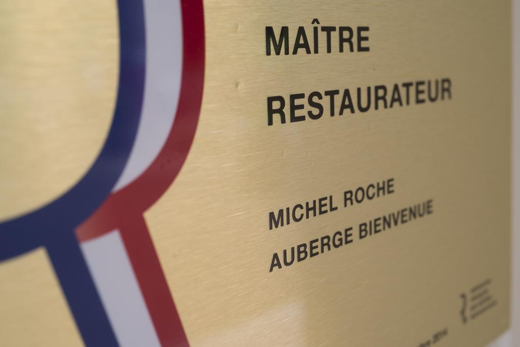 Logis Auberge Bienvenue Doué-la-Fontaine Eksteriør bilde